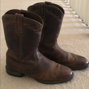 Women’s Ariat boots